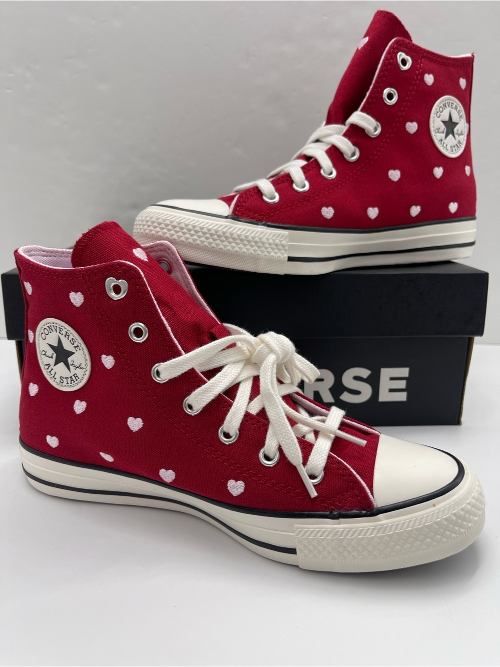 Converse A19065F WMNS 
CTAS HI
DAYS AHEAD/VINTAGE WHITE Sneakers 
Heart Print - Picture 13 of 16